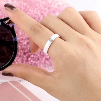 Unikatowe ceramiczne czarne pierścienie kobiety 4 mm Biały pierścień dla kobiet Indie kamień Kryształ Komfort obrączki zaręczynowe markowe biżuteria